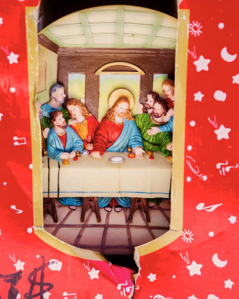 flea-jesus plate